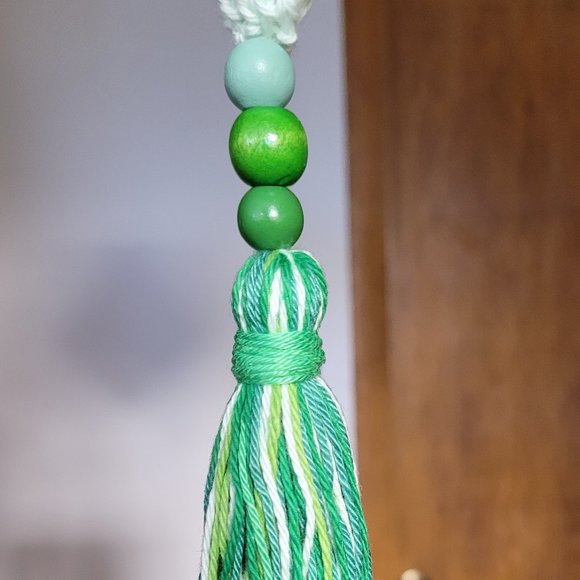 Handmade crochet hanging lantern - Picture 3 of 6